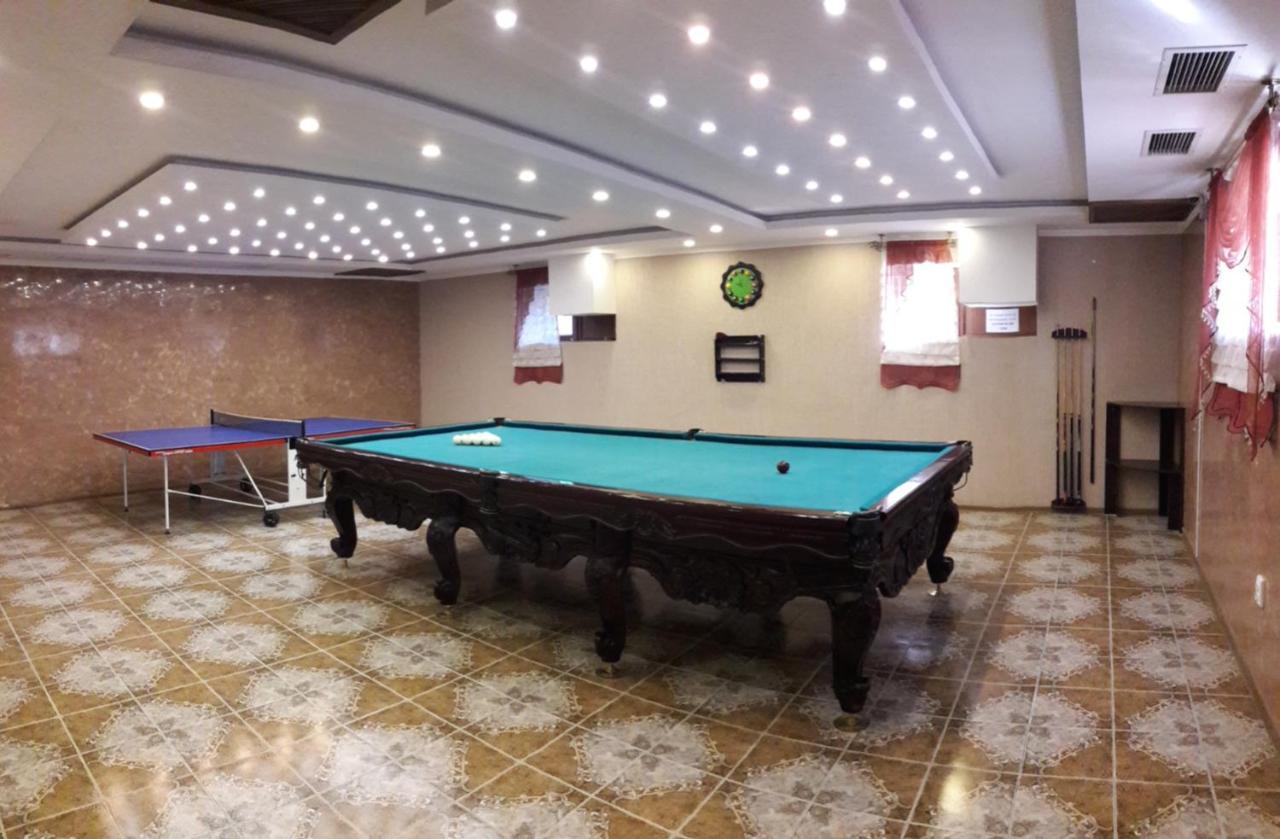 Kristall Hotel Bosteri Esterno foto