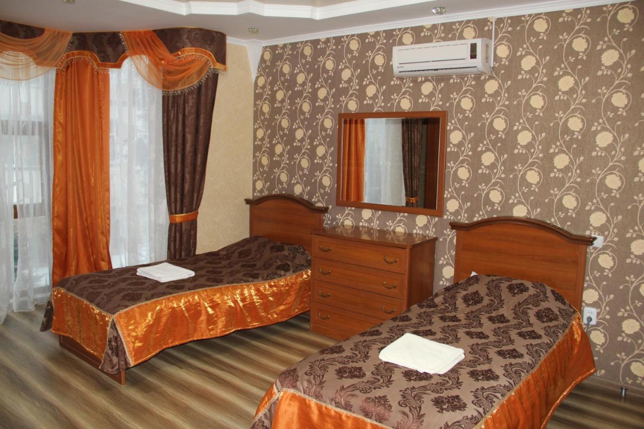 Kristall Hotel Bosteri Esterno foto