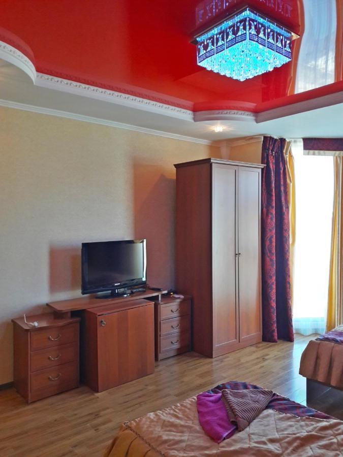 Kristall Hotel Bosteri Esterno foto
