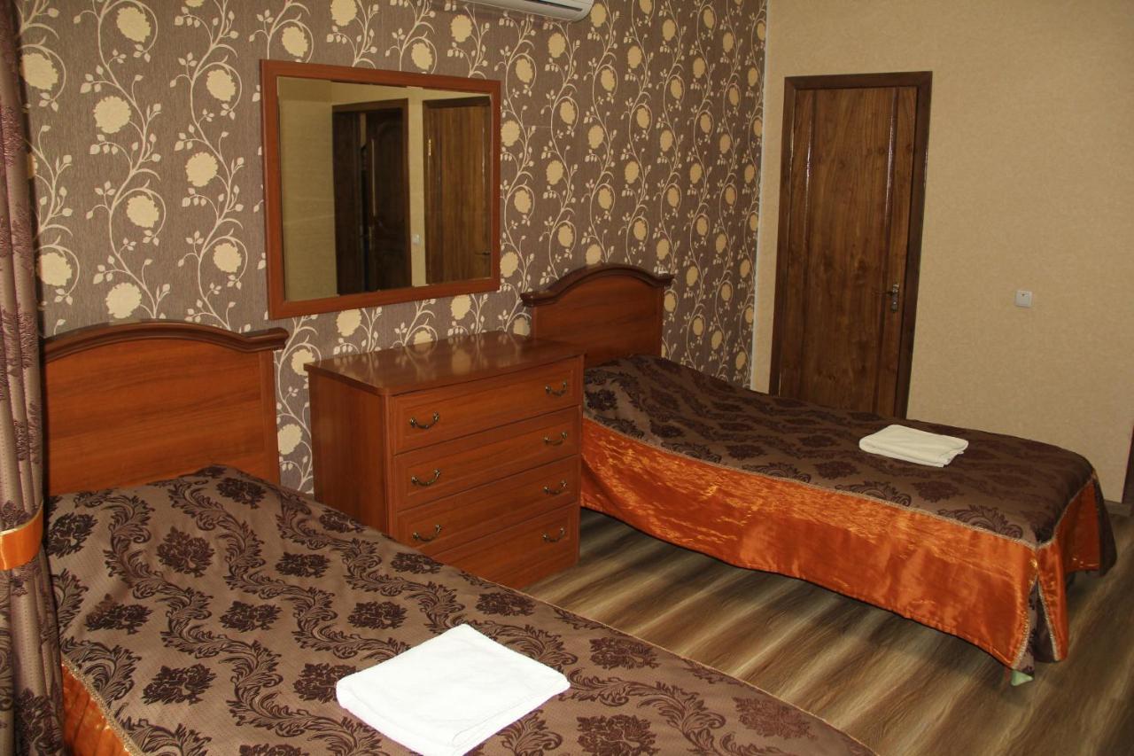 Kristall Hotel Bosteri Esterno foto